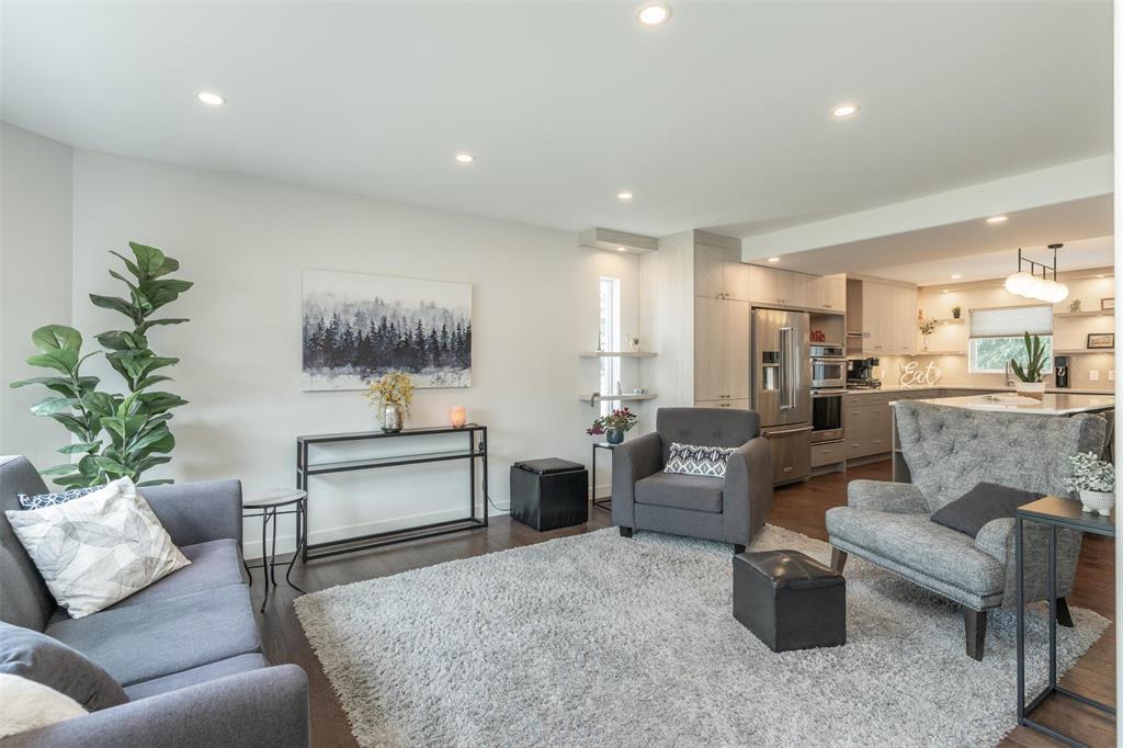 Photo 38 of 258 Southbridge Drive, Winnipeg MB