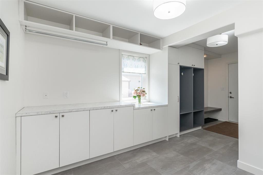Photo 13 of 258 Southbridge Drive, Winnipeg MB