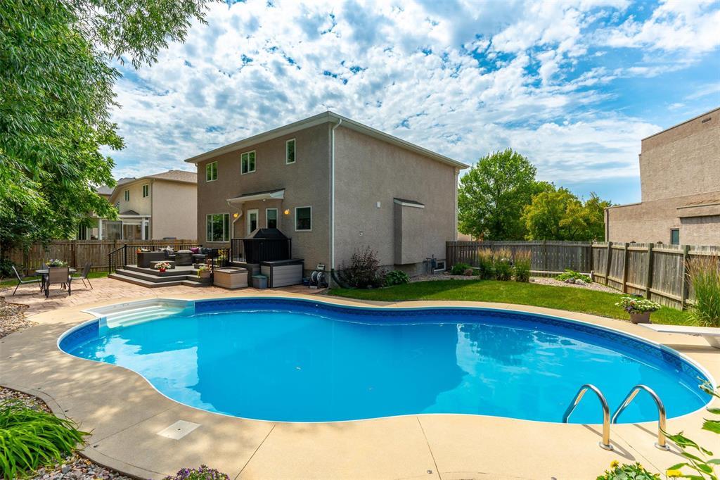 Photo 29 of 258 Southbridge Drive, Winnipeg MB