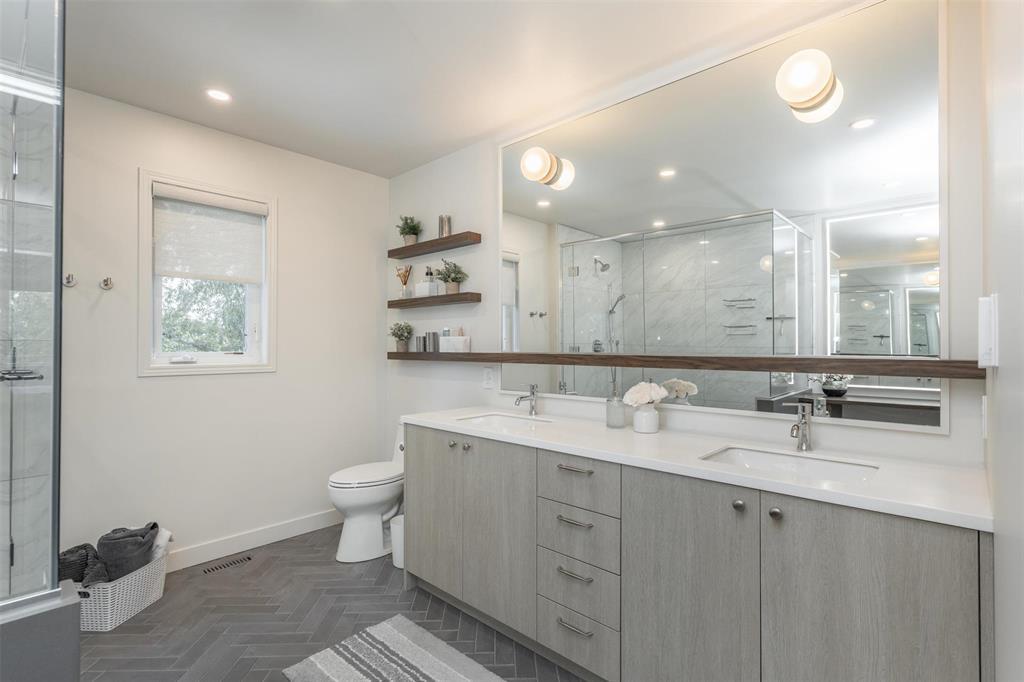 Photo 33 of 258 Southbridge Drive, Winnipeg MB