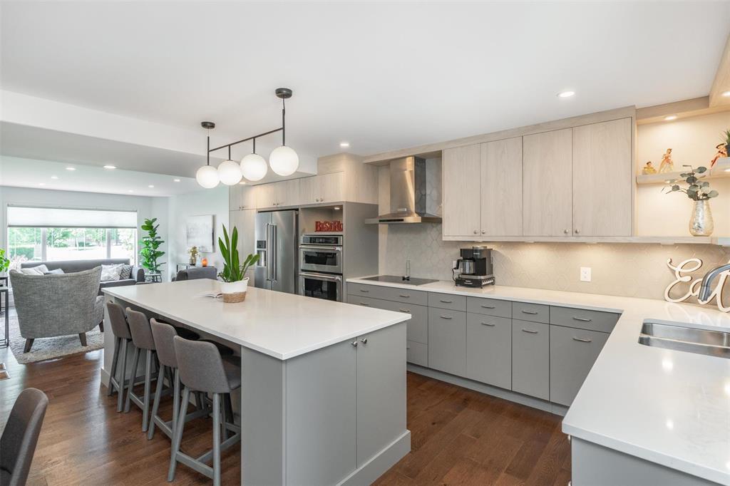 Photo 36 of 258 Southbridge Drive, Winnipeg MB