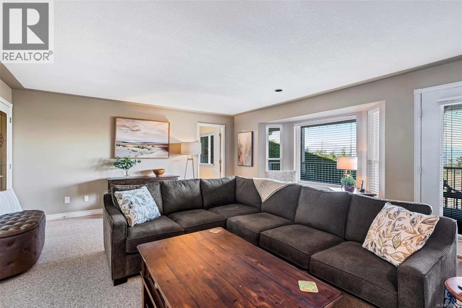 Photo 25 of 6015 Chippewa Rd, Duncan BC