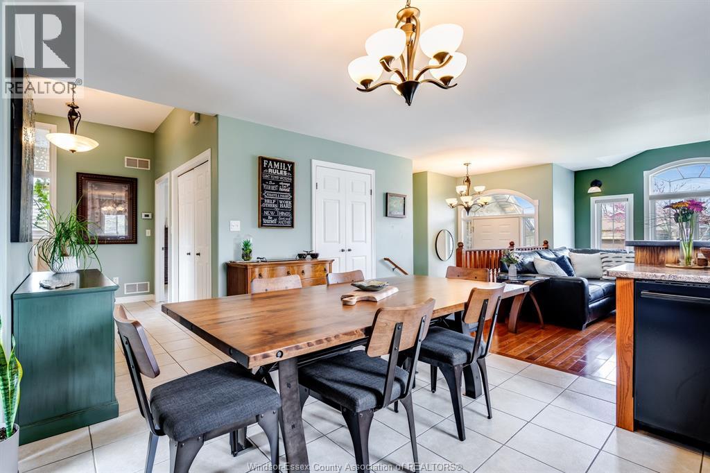Photo 11 of 95 Millbrook Drive, Kingsville ON