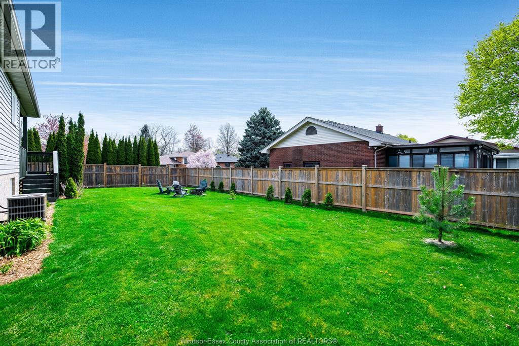 Photo 42 of 95 Millbrook Drive, Kingsville ON