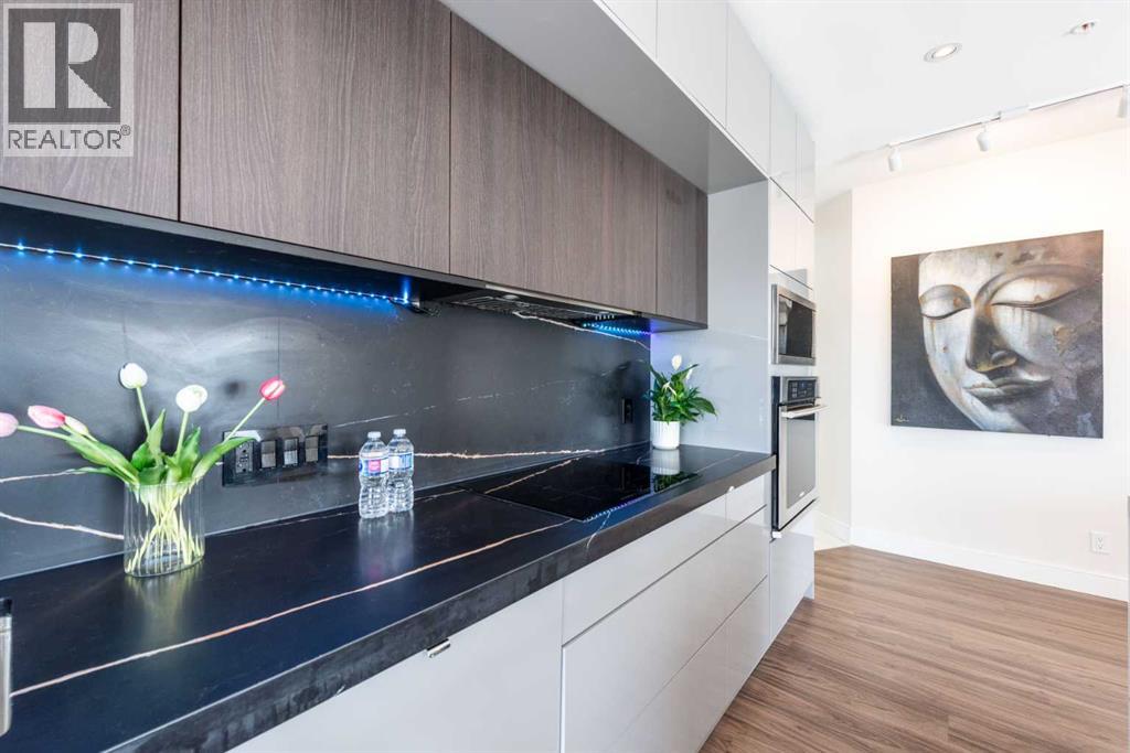 Single Family House Multi-level for Sale in #   Avenue NE Mayland Heights Calgary 