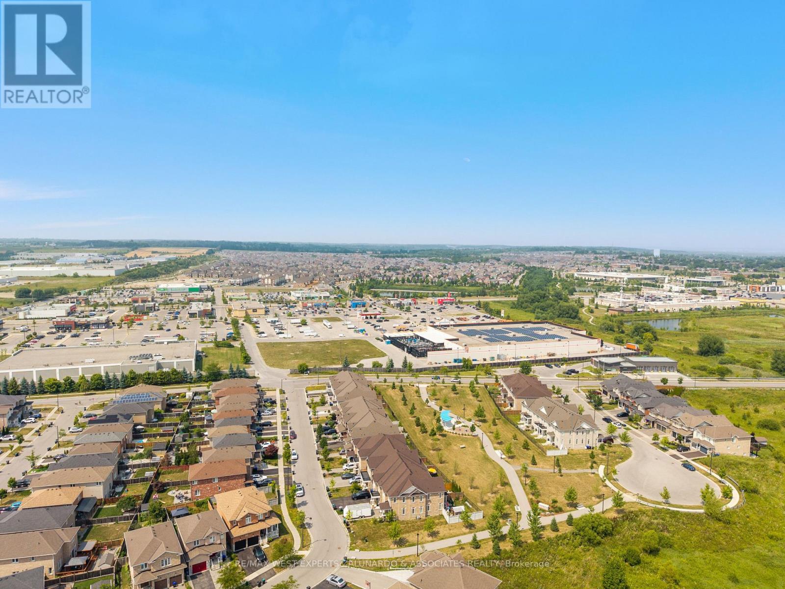 Photo 50 of 18 Faris Street, Bradford West Gwillimbury ON