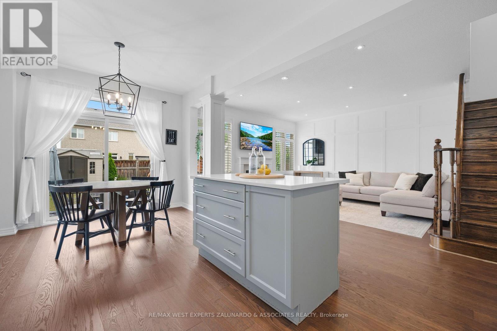 Photo 15 of 18 Faris Street, Bradford West Gwillimbury ON