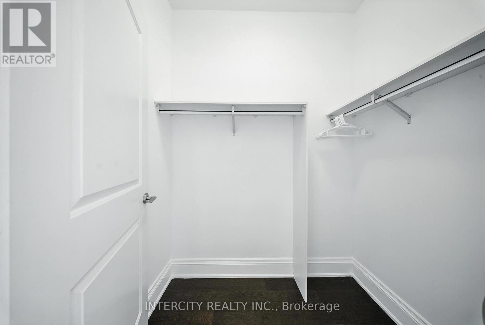Photo 44 of Ph 15 7608 Yonge Street, Vaughan ON