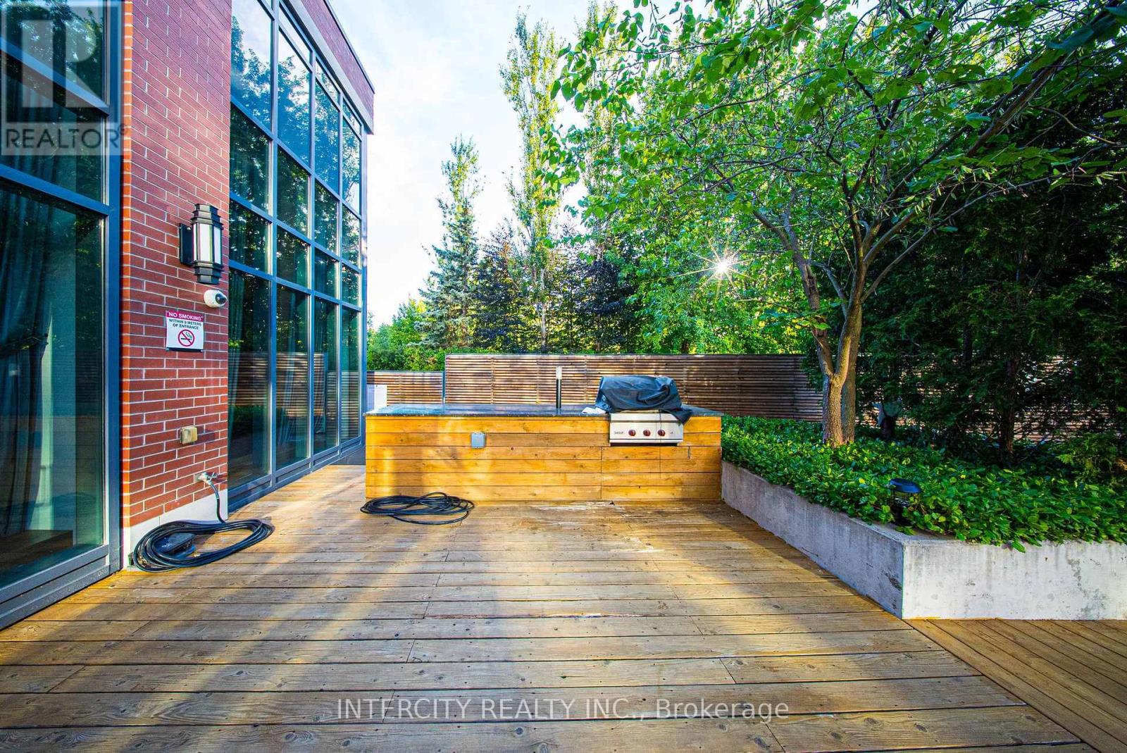 Photo 42 of Ph 15 7608 Yonge Street, Vaughan ON