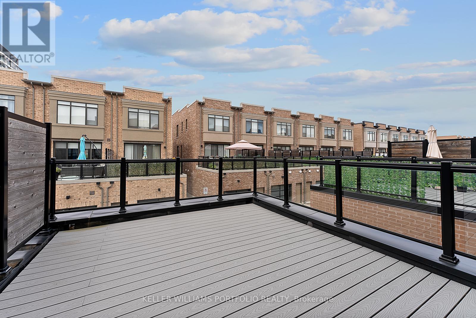 Photo 50 of 32 Troon Avenue, Vaughan ON