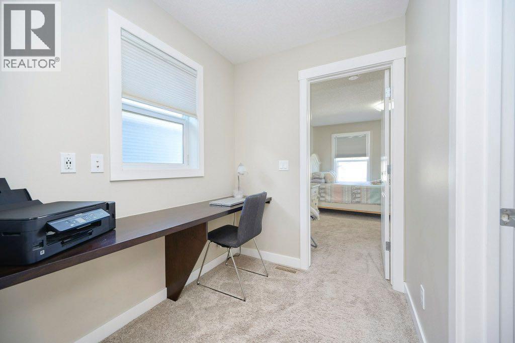 Photo 9 of 104 Nolanlake View Nw, Calgary AB