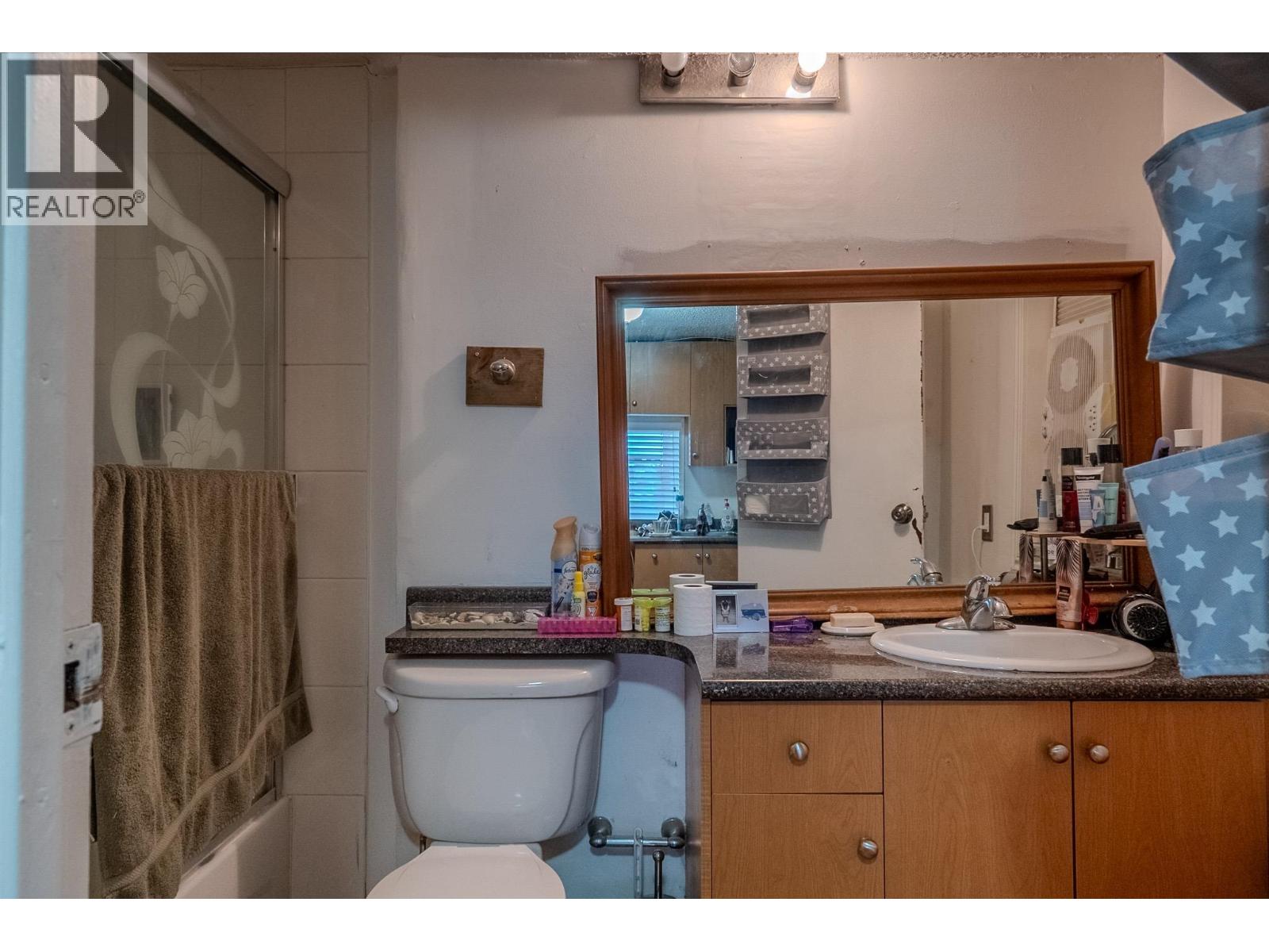 Photo 32 of 347 Pembina Street, New Westminster BC
