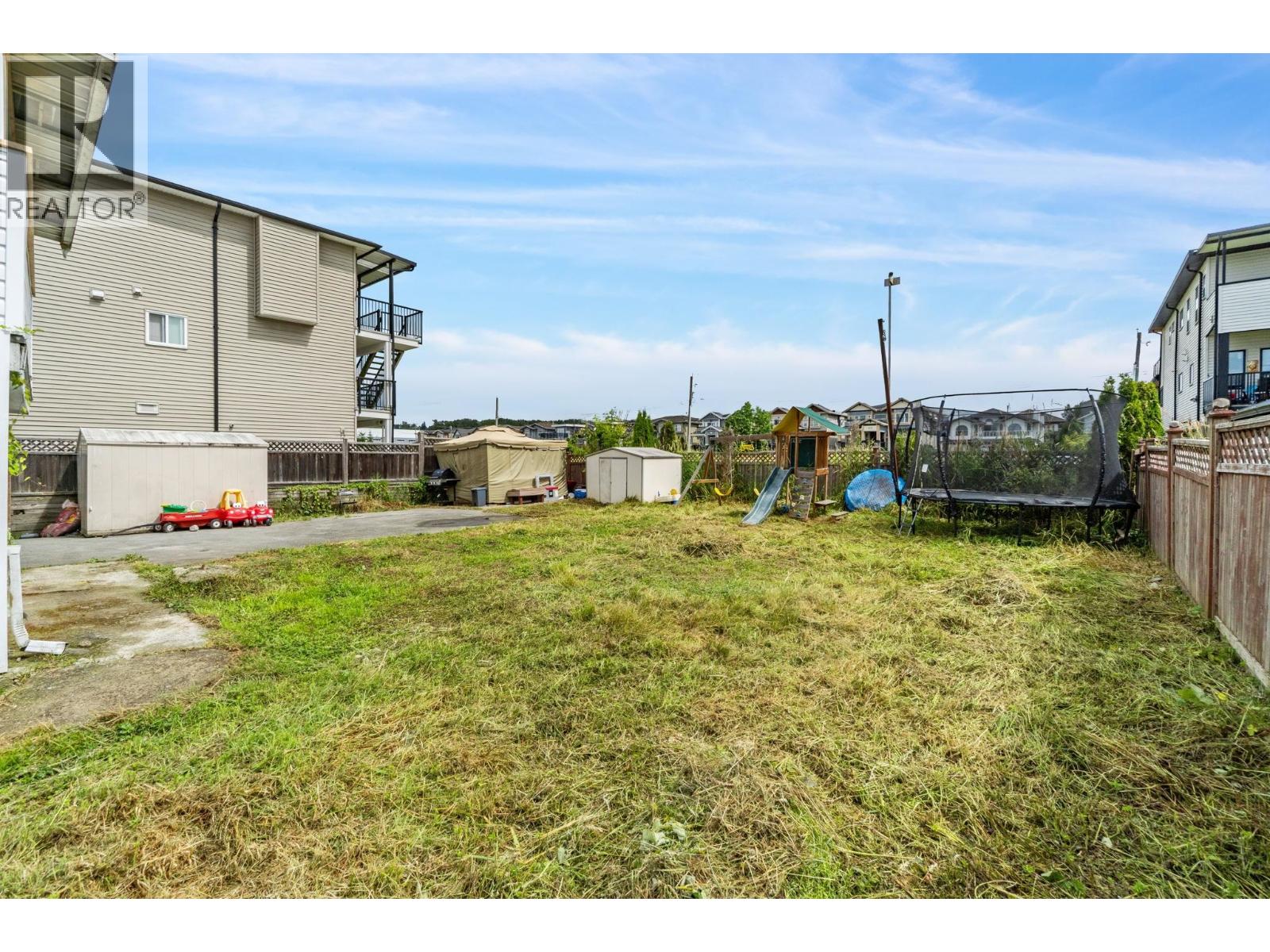 Photo 8 of 347 Pembina Street, New Westminster BC