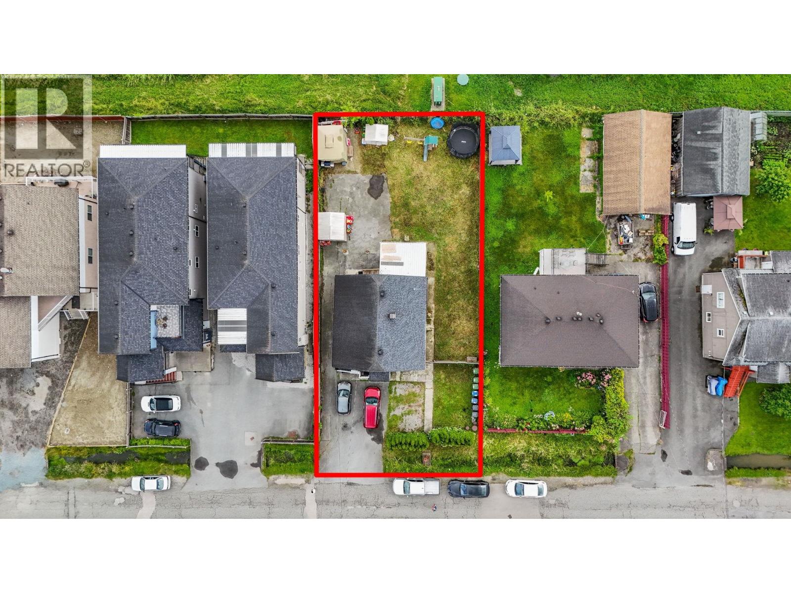 Photo 7 of 347 Pembina Street, New Westminster BC