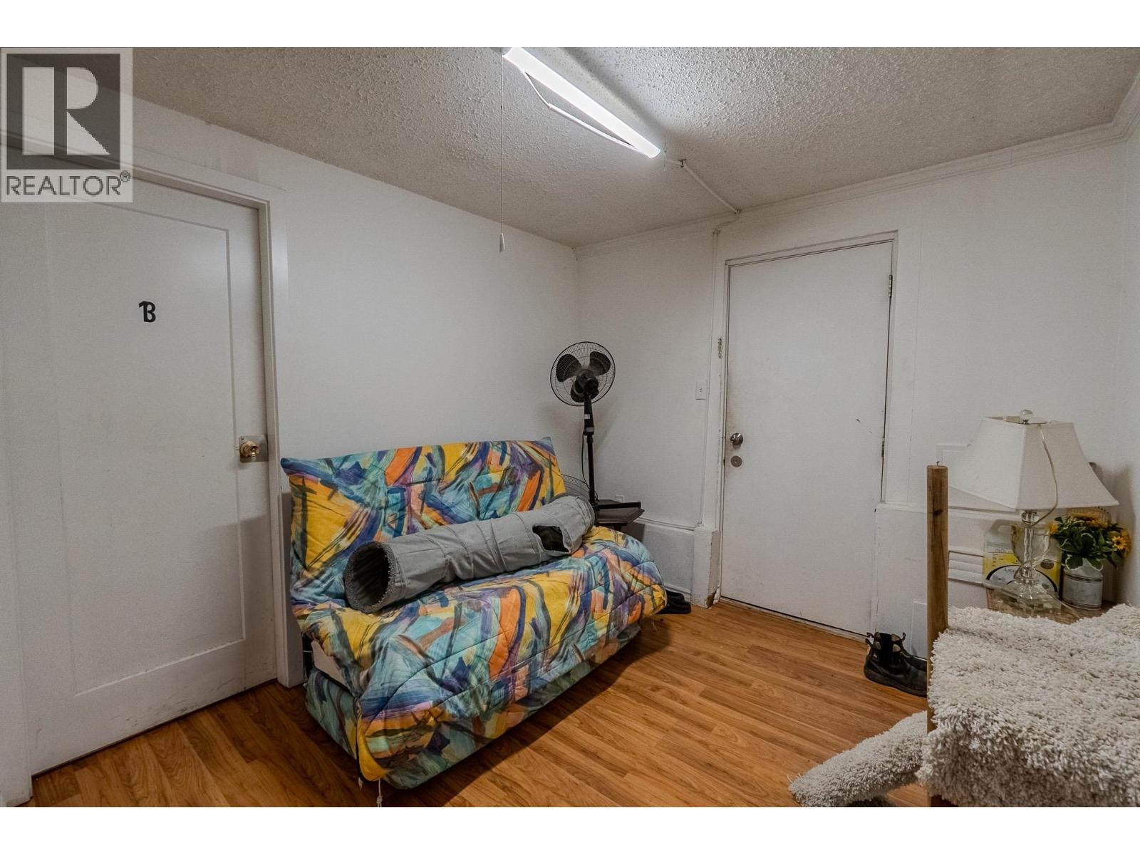 Photo 11 of 347 Pembina Street, New Westminster BC
