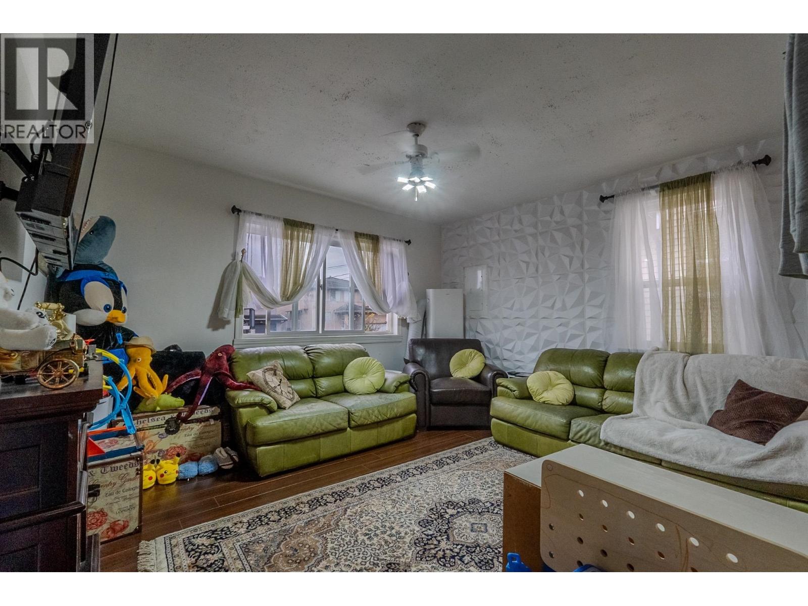 Photo 20 of 347 Pembina Street, New Westminster BC
