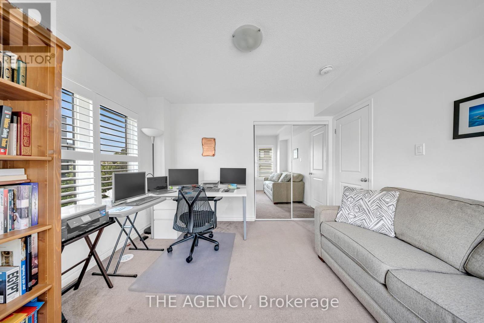 Photo 17 of 10 2212 Bromsgrove Road, Mississauga ON