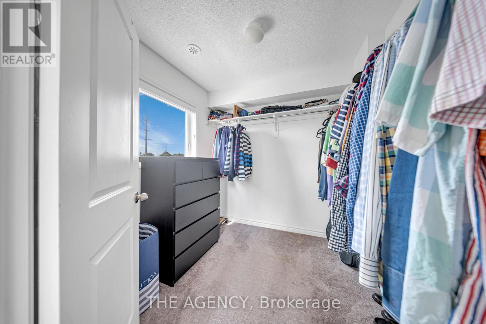 Photo 25 of 10 2212 Bromsgrove Road, Mississauga ON