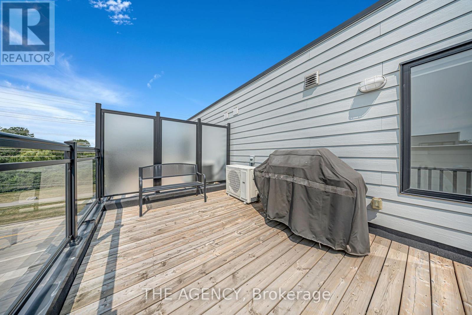 Photo 31 of 10 2212 Bromsgrove Road, Mississauga ON