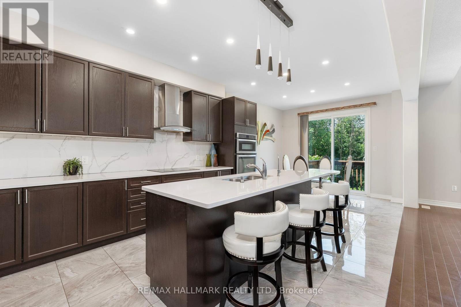 Photo 12 of 262 Elbern Markell Drive, Brampton ON