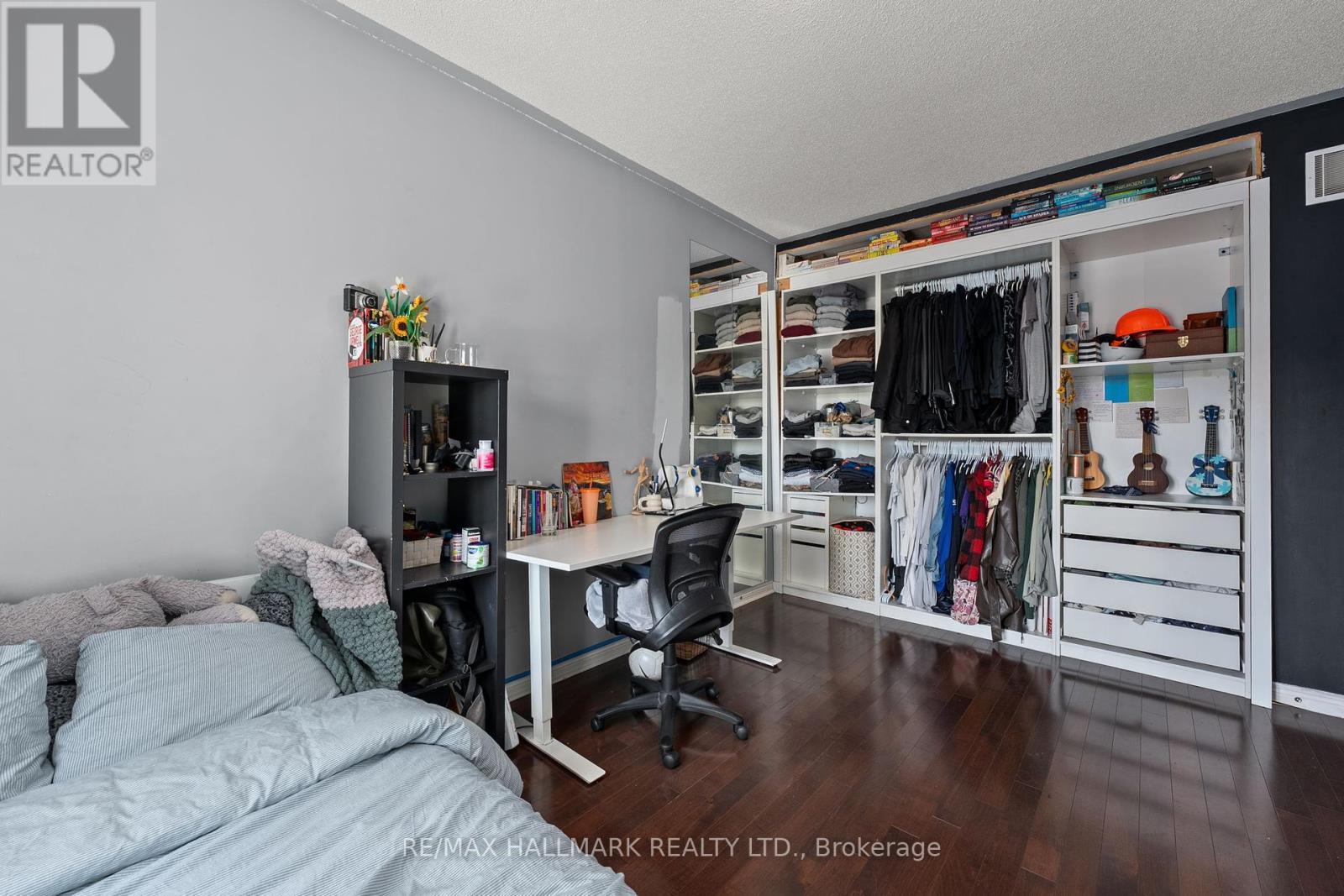 Photo 28 of 262 Elbern Markell Drive, Brampton ON
