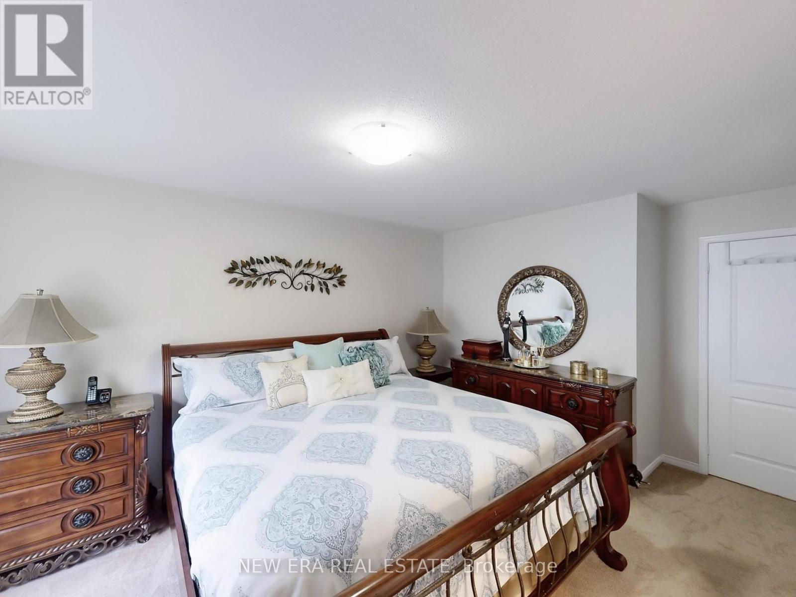 Photo 42 of 16 7360 Zinnia Place, Mississauga ON
