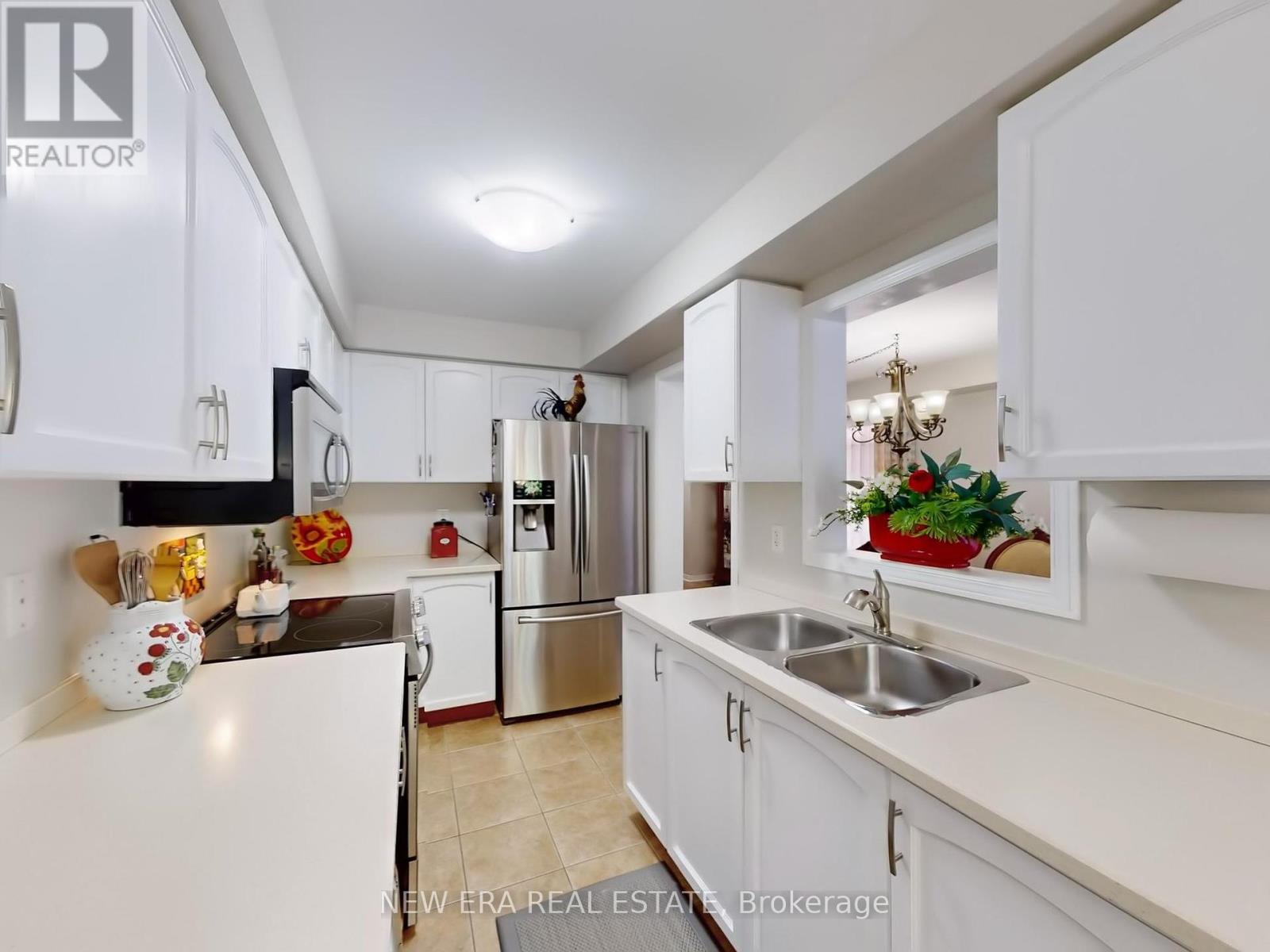 Photo 33 of 16 7360 Zinnia Place, Mississauga ON