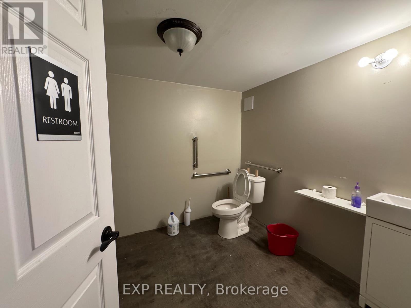 Photo 1 of 138 Tisdale Road, Norfolk ON