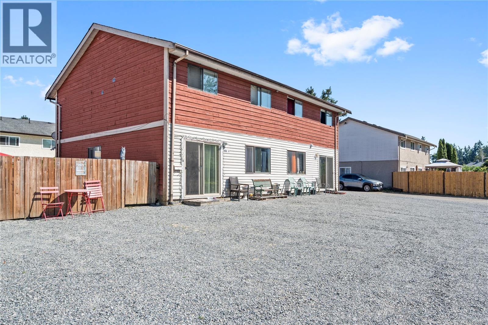 Photo 20 of A 1060 St George Cres, Nanaimo BC