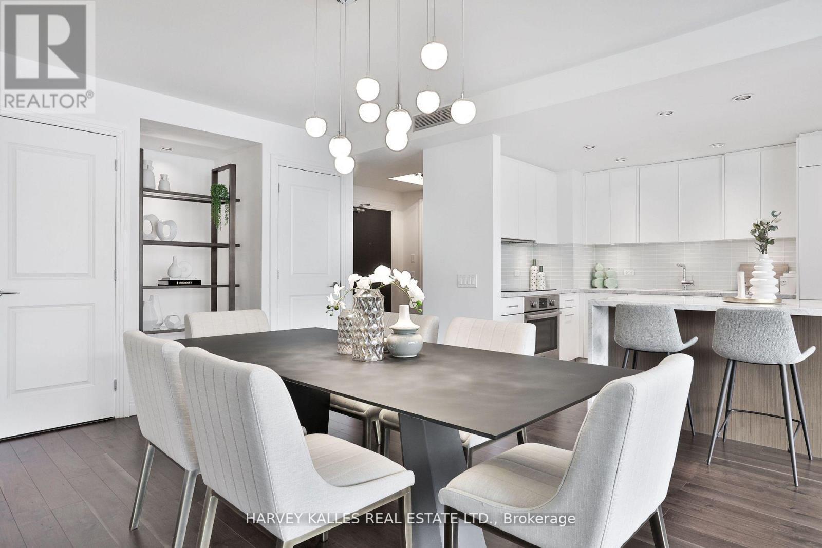 Photo 35 of 306 1 Benvenuto Place, Toronto ON