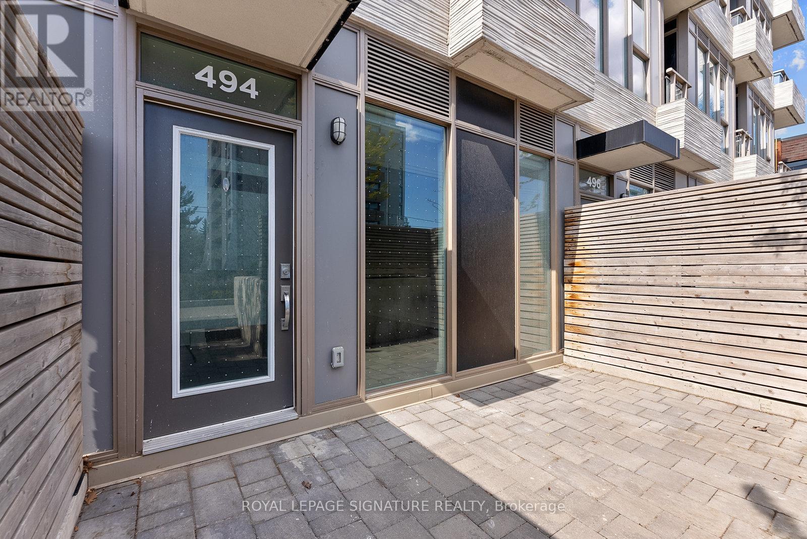 Photo 18 of 104 1 Cardiff Road, Toronto ON