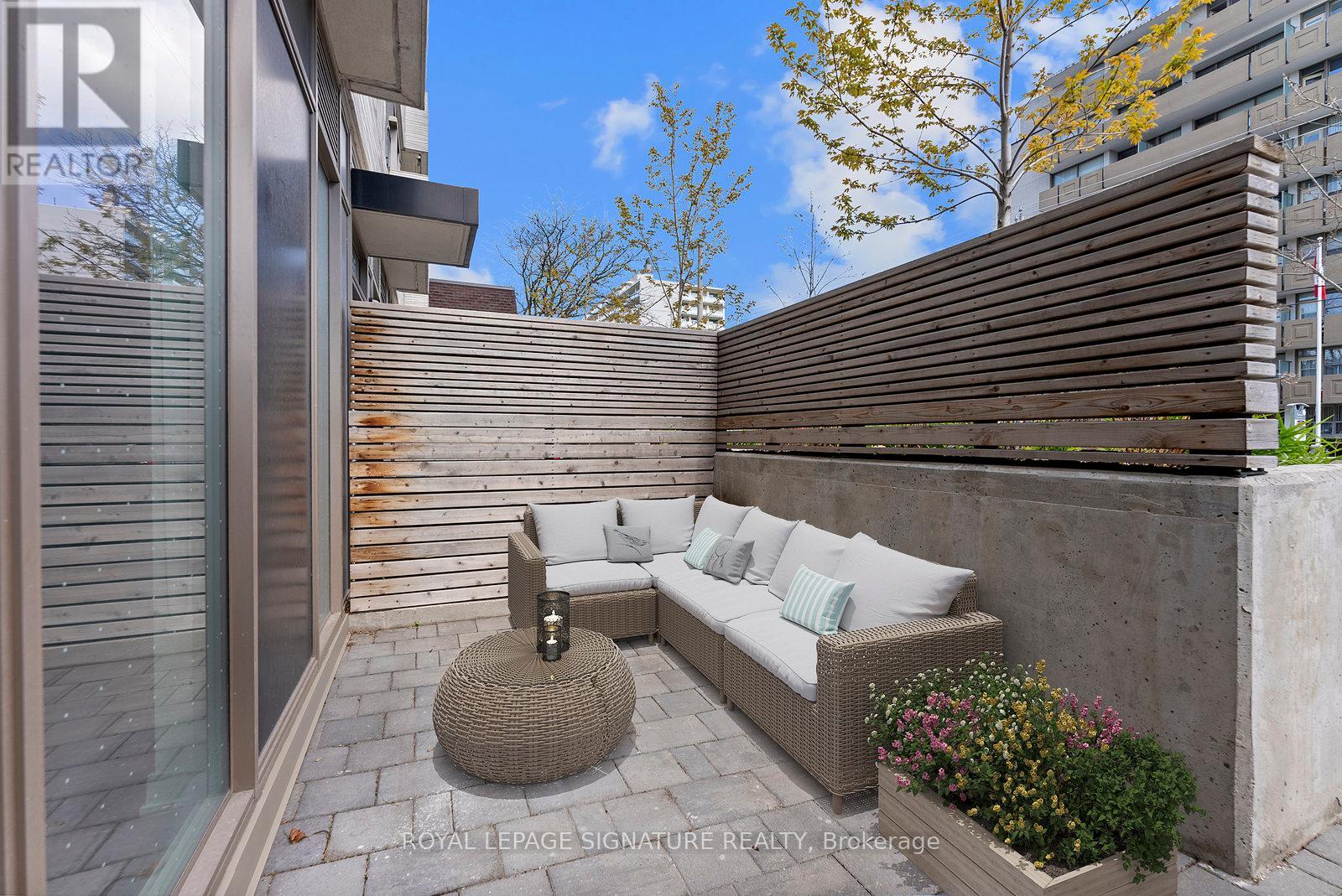 Photo 22 of 104 1 Cardiff Road, Toronto ON