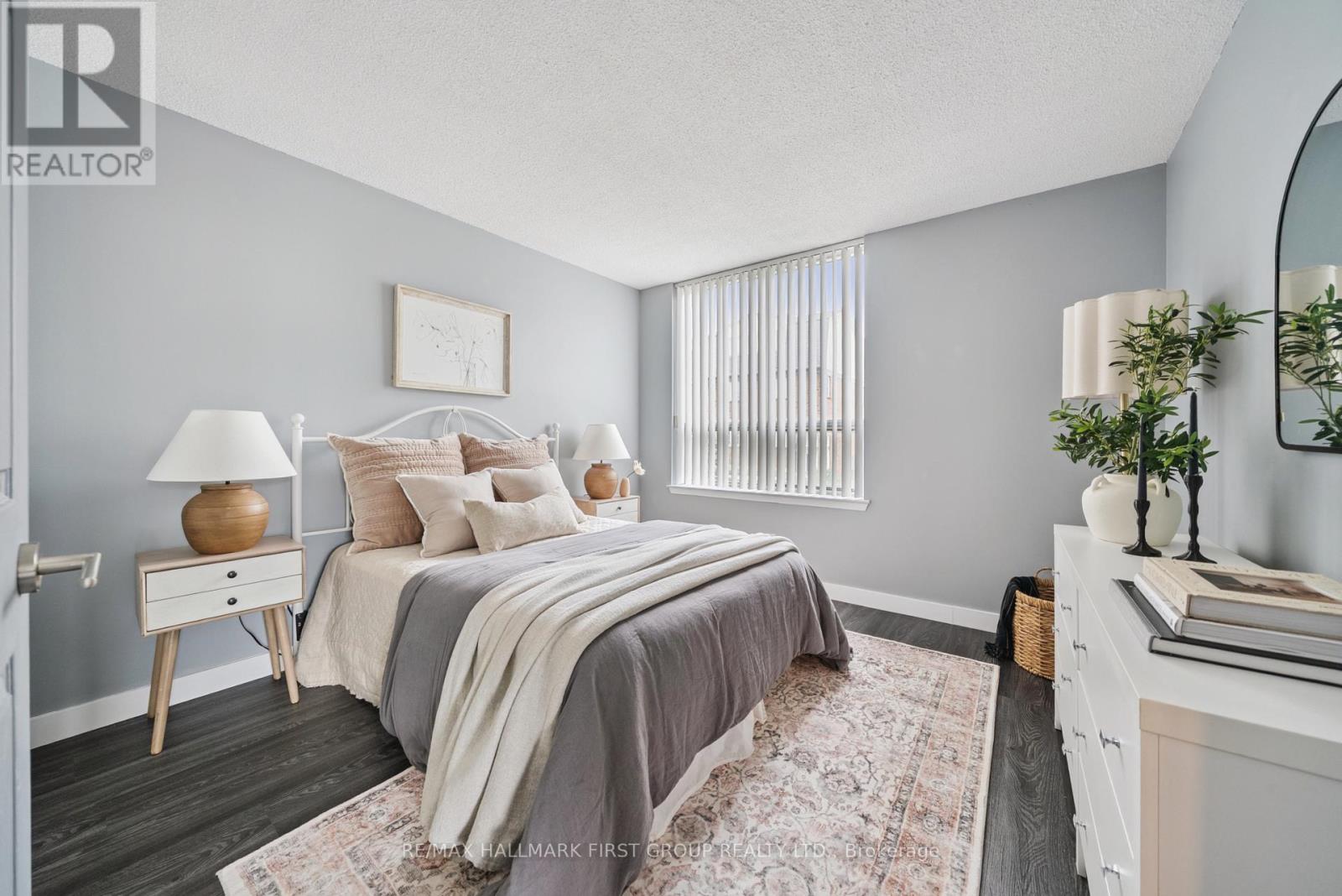 Photo 8 of 204 1625 Pickering Parkway, Pickering ON