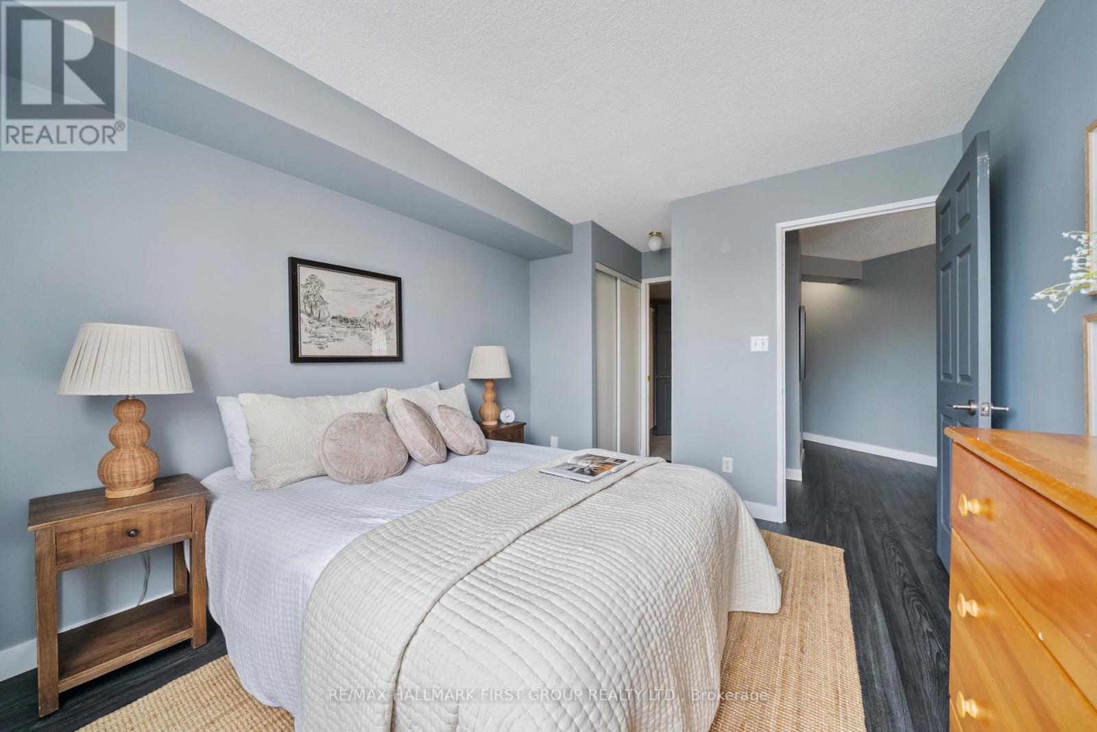 Photo 7 of 204 1625 Pickering Parkway, Pickering ON