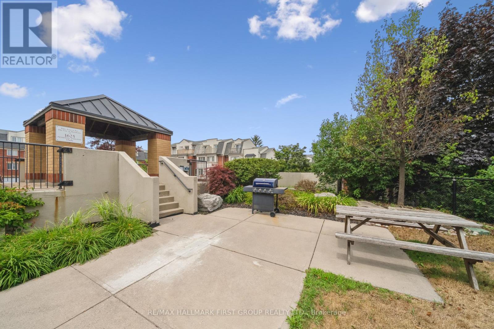 Photo 26 of 204 1625 Pickering Parkway, Pickering ON