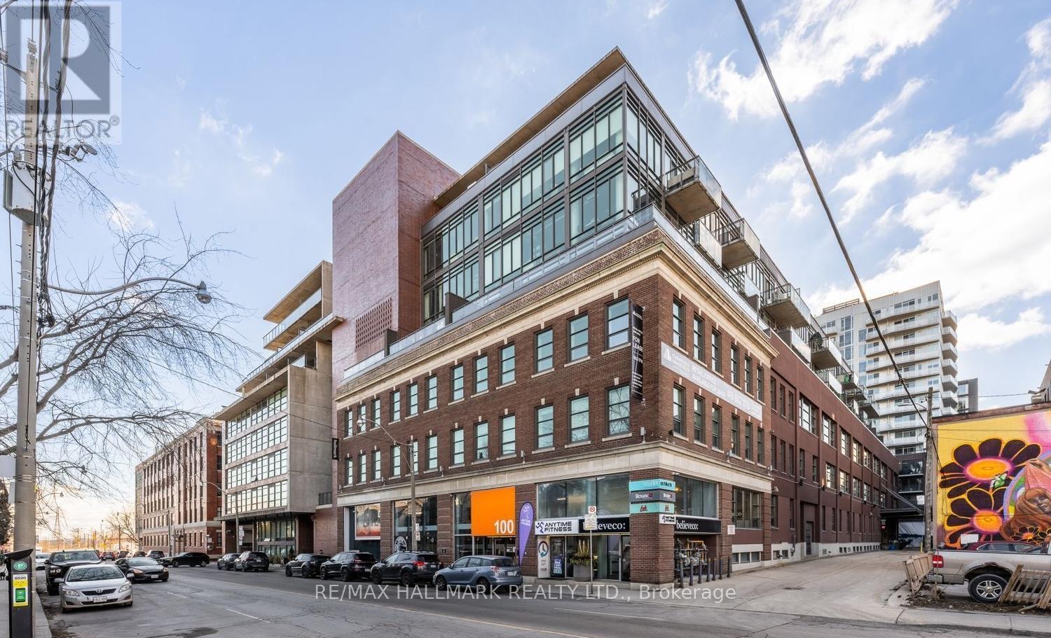 Photo 10 of 400 100 Broadview Avenue, Toronto ON