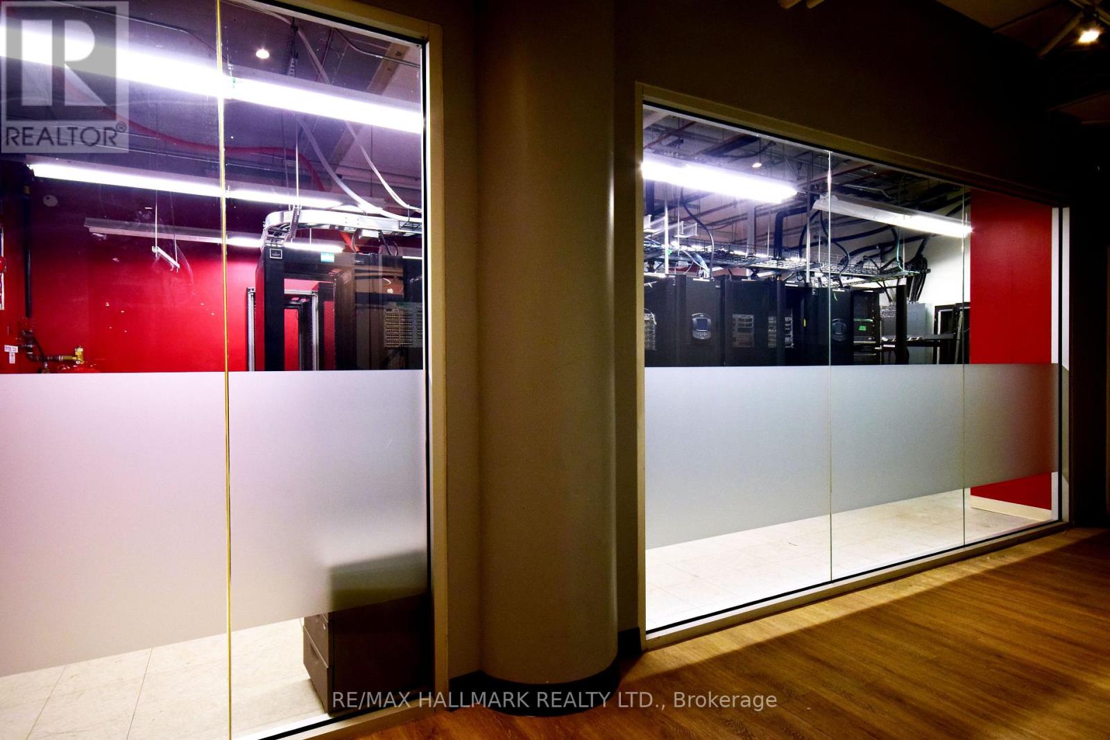 Photo 8 of 400 100 Broadview Avenue, Toronto ON