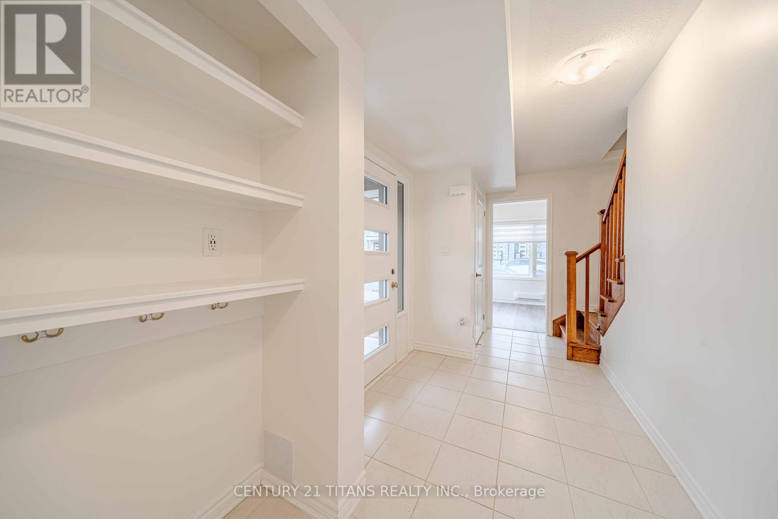Photo 44 of 3321 Thunderbird Promenade, Pickering ON