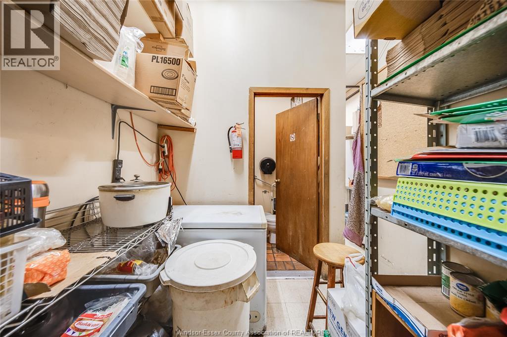 Photo 26 of 3041 Dougall Avenue Unit 6, Windsor ON