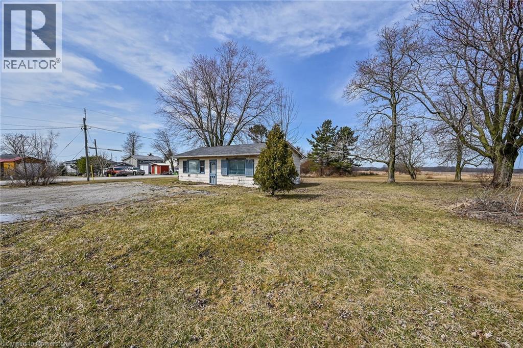 Photo 13 of 429 South Coast Drive, Nanticoke ON