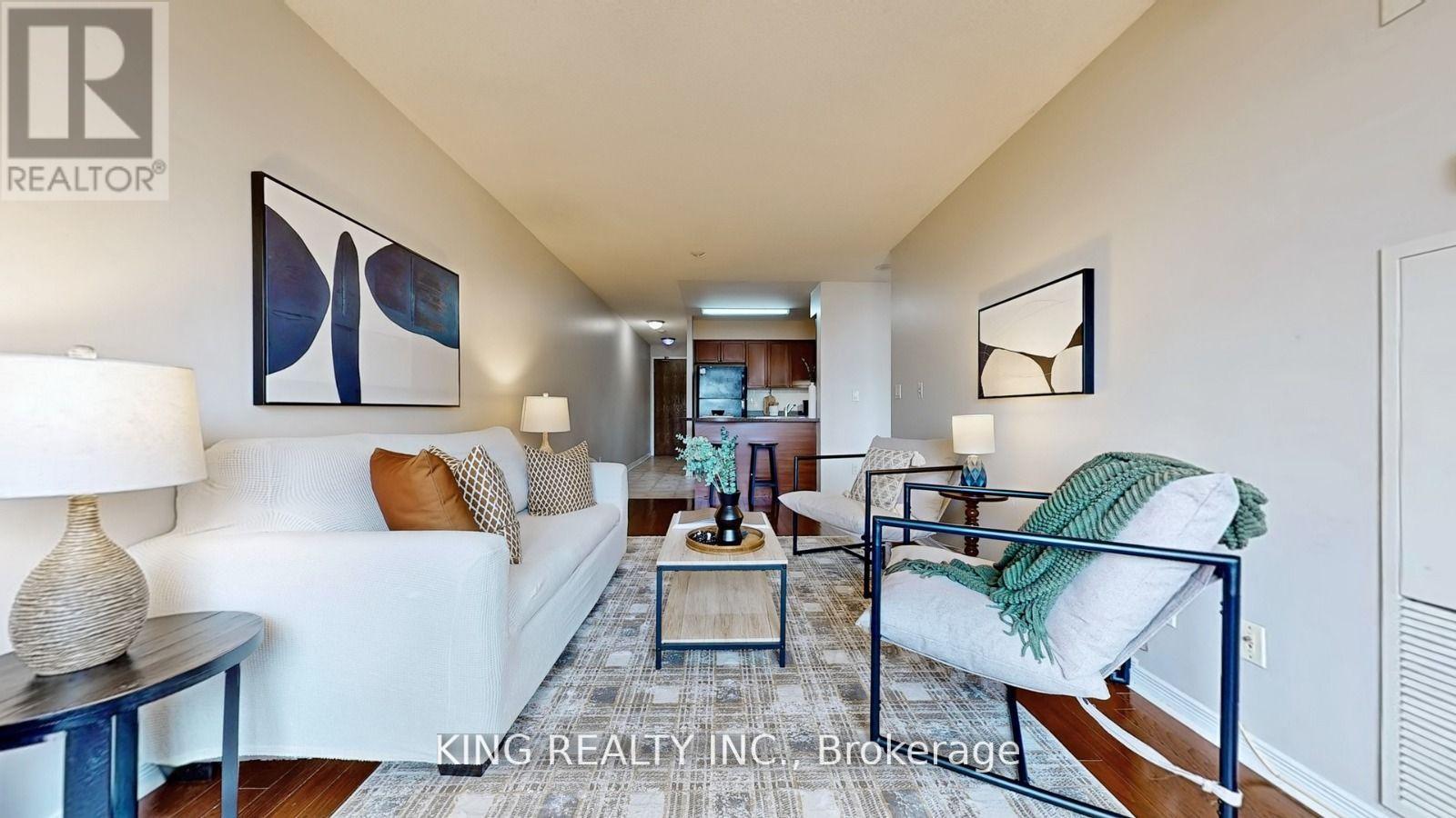 Photo 22 of 901 23 Oneida Crescent, Richmond Hill ON