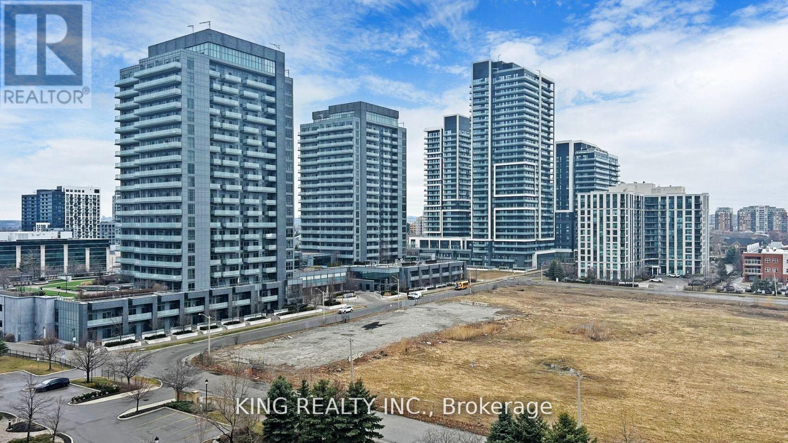 Photo 16 of 901 23 Oneida Crescent, Richmond Hill ON