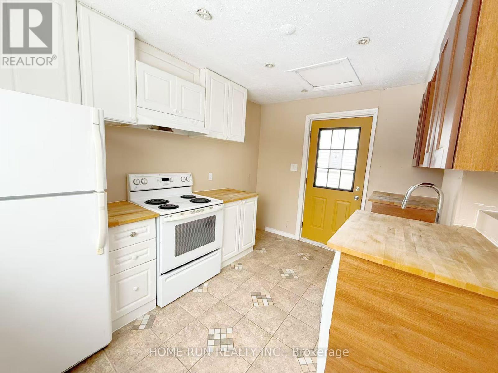 Photo 13 of 12 Herriott Street, Carleton Place ON