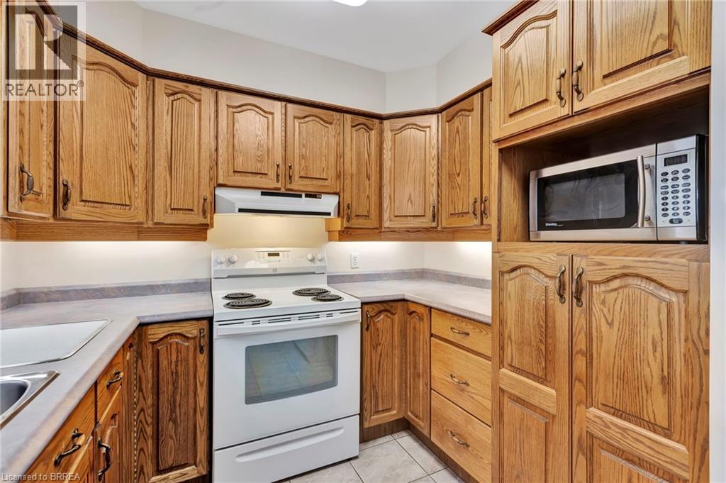 Photo 13 of 570 West Street Unit 23, Brantford ON