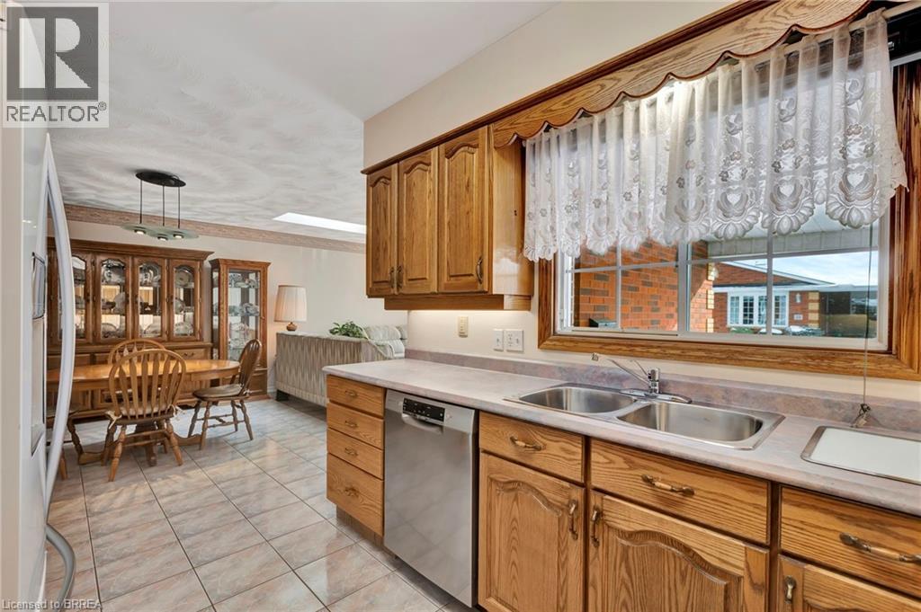 Photo 14 of 570 West Street Unit 23, Brantford ON