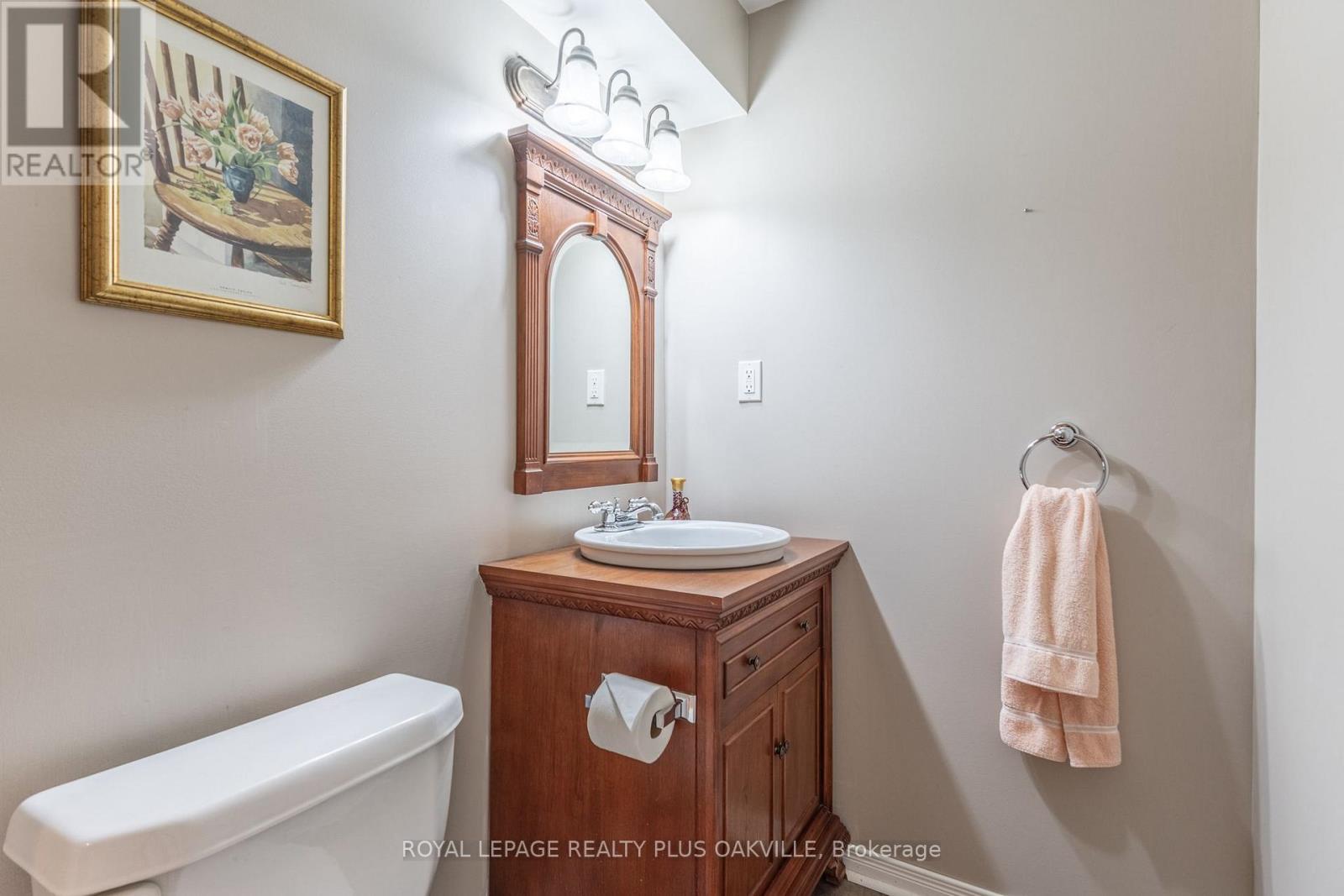 Photo 42 of 2272 Overfield Road, Oakville ON