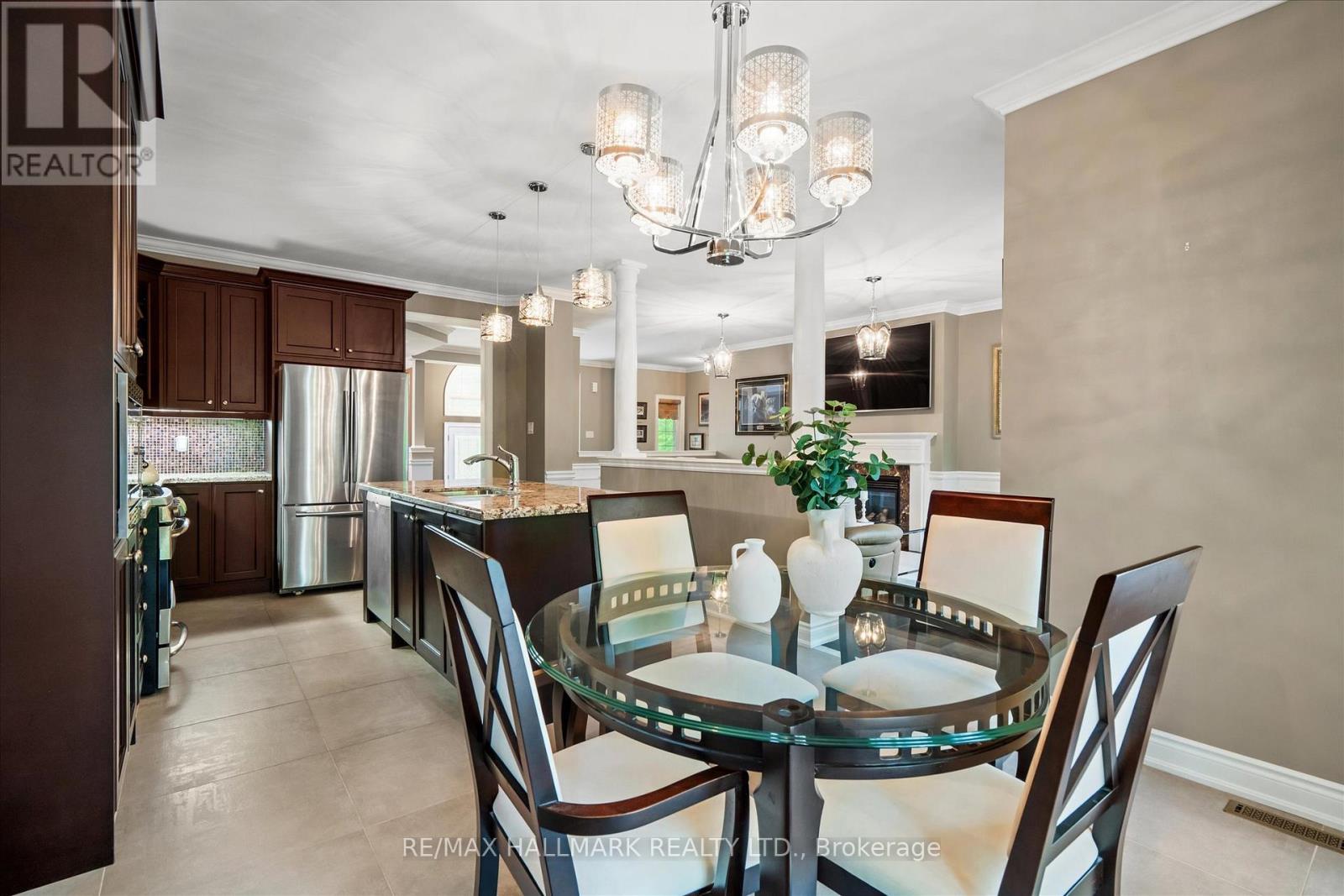 Photo 18 of 24 Diamond Valley Drive, Oromedonte ON
