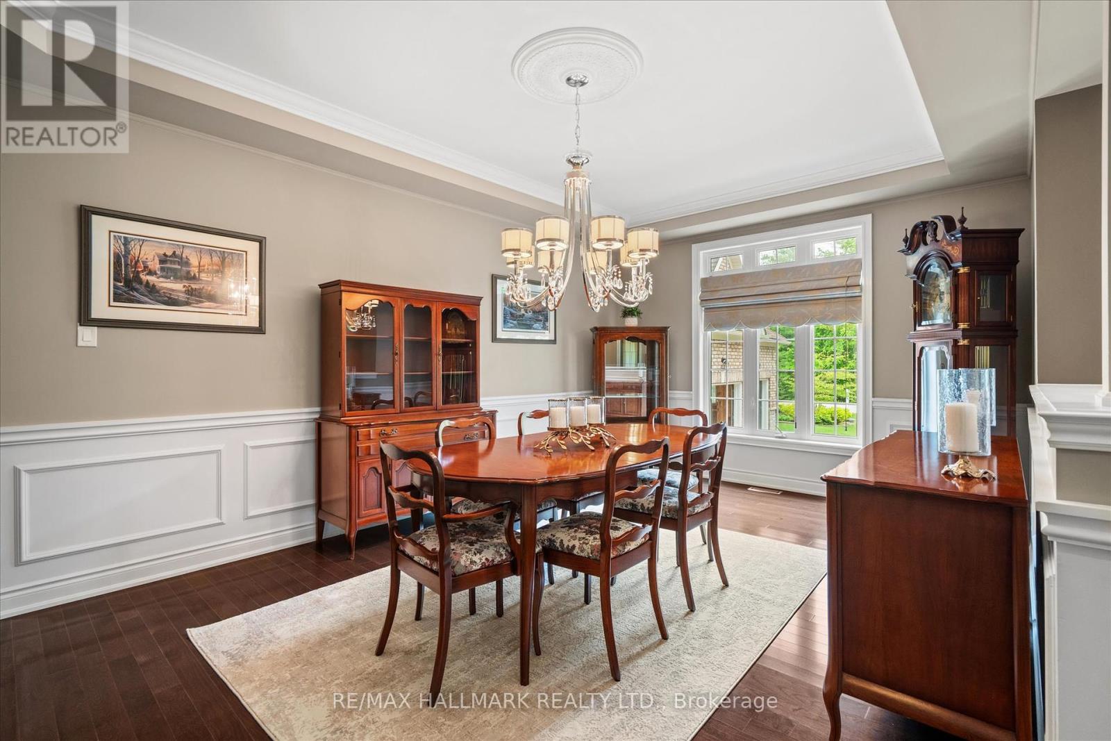 Photo 11 of 24 Diamond Valley Drive, Oromedonte ON