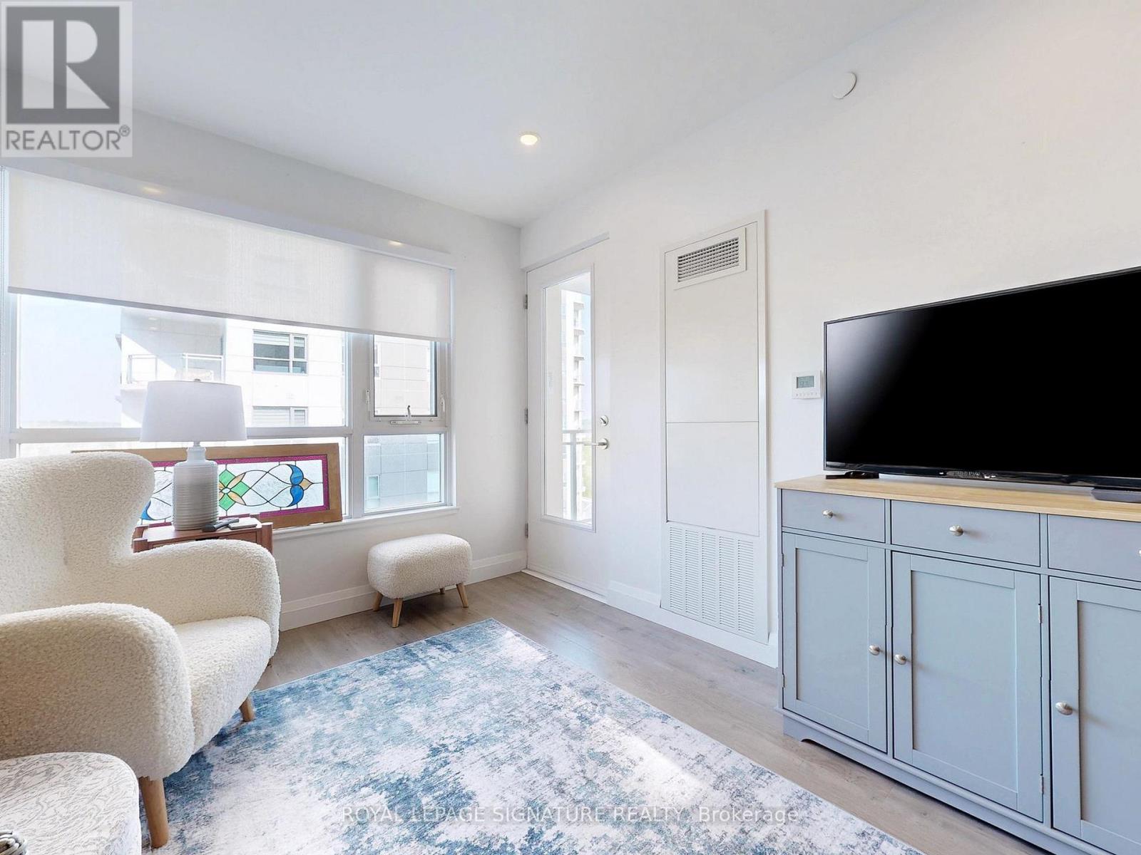 Photo 29 of 703 58 Lakeside Terrace, Barrie ON