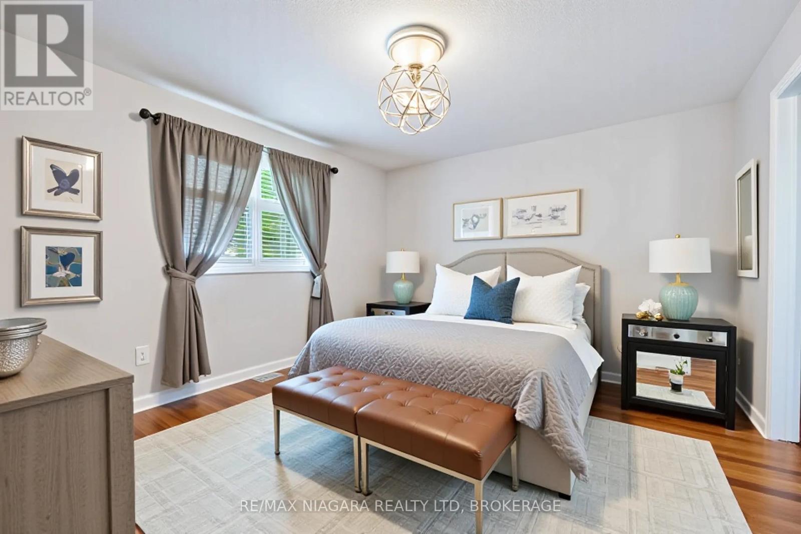 Photo 13 of 8123 Beaver Glen Drive, Niagara Falls ON